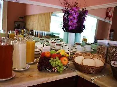 Bridge House Apartment Tullamore Ireland